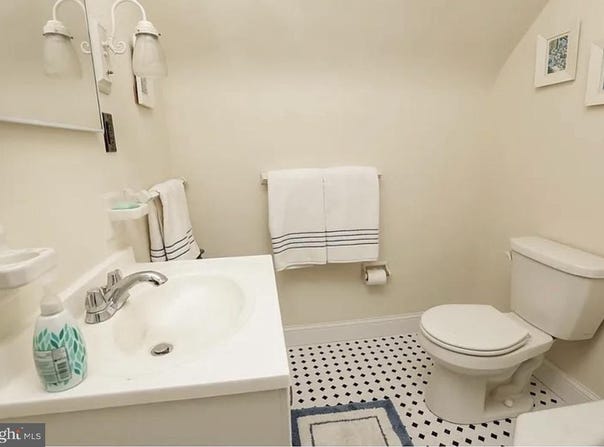 1511 BETHLEHEM PIKE, FLOURTOWN, PA 19031