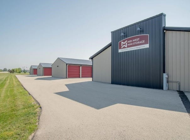 215 County Road CB, Neenah, WI 54956