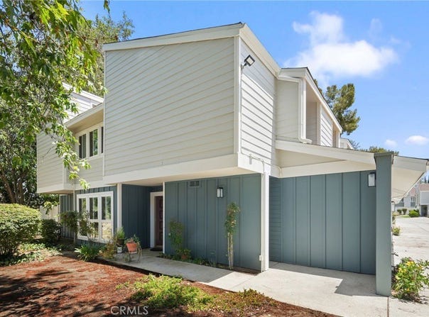 18241 Andrea Circle N, Northridge, CA 91325