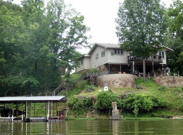 484 Arrowhead Circle, Rockaway Beach, MO 65740