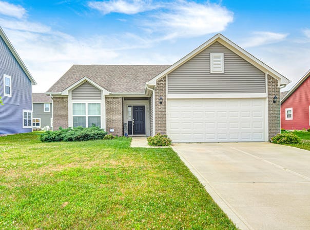 1270 W Limestone Way, Fortville, IN 46040
