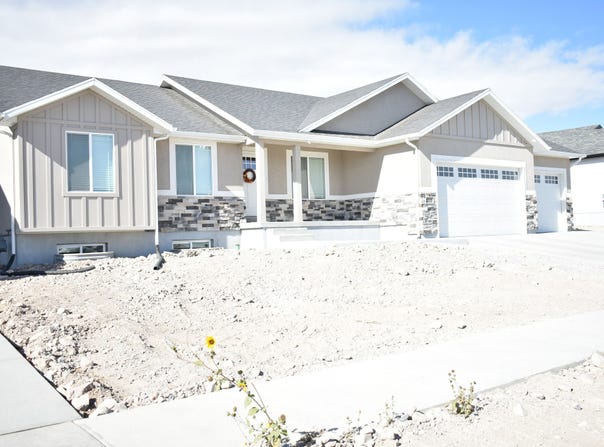 125 S FREEDOM Way, Grantsville, UT 84029
