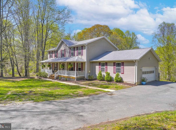 936 DECESARIS DRIVE, LOTHIAN, MD 20711