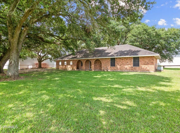 1530 S Fieldspan Road, Duson, LA 70529