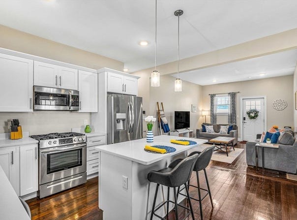 1 Conn Street, Woburn, MA 01801