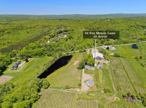 22 Fox Meade Lane, Searsmont, ME 04973
