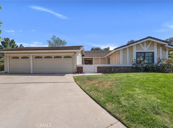 17004 Gledhill Street, Northridge, CA 91325