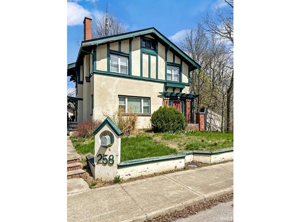 258 E South Street, Frankfort, IN 46041