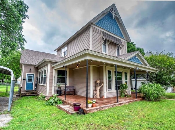 115 W 5th Street, Stroud, OK 74079