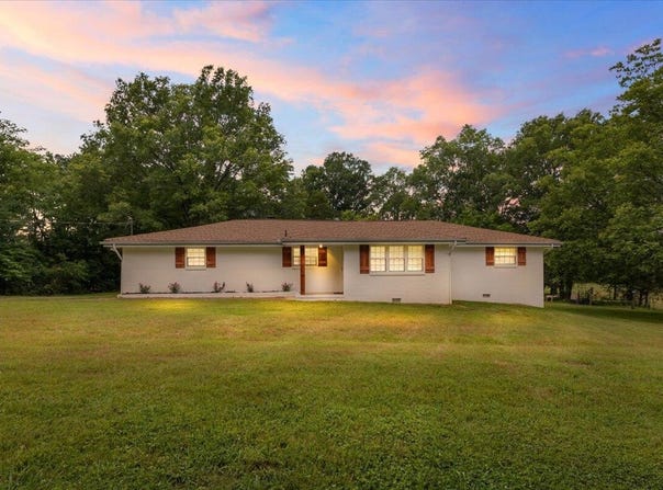 918 Old Lafayette Road, Chickamauga, GA 30707