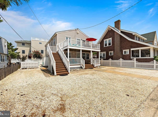 25 E 49TH, LONG BEACH TOWNSHIP, NJ 08008
