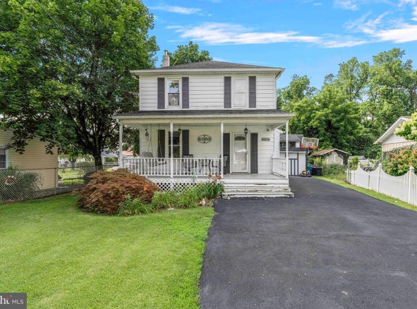 1314 POPLAR STREET, LANGHORNE, PA 19047