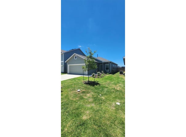 341 Amber Glen, Maxwell, TX 78656