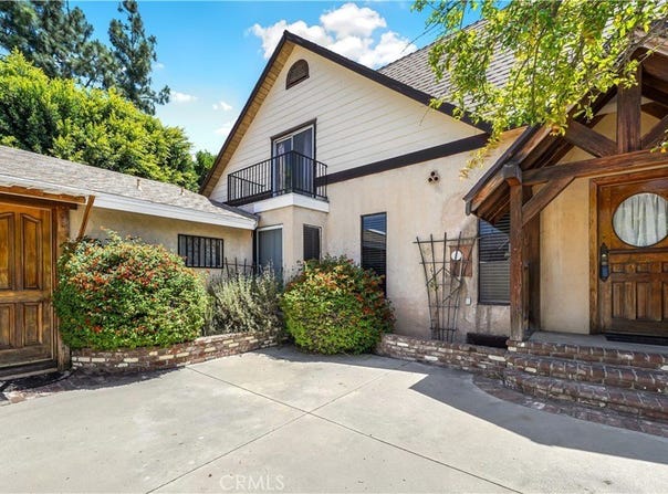 11139 Cohasset, Sun Valley, CA 91352