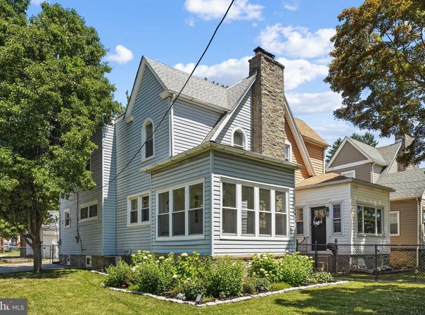 2463 ELDON Avenue, DREXEL HILL, PA 19026