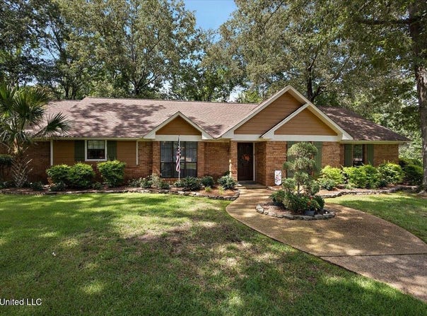 117 Richmond Drive, Brandon, MS 39042