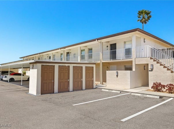 16211 Dublin Circle unit: 104, Fort Myers, FL 33908