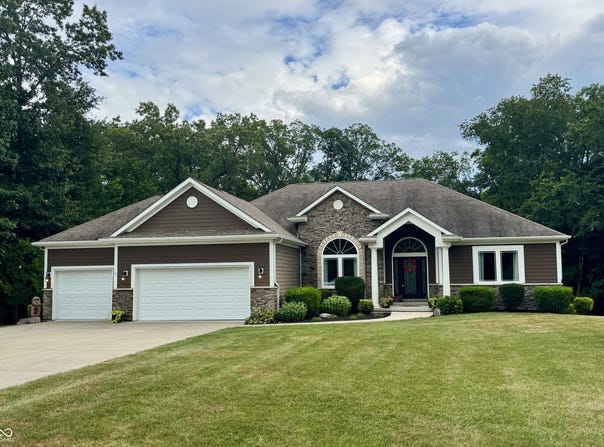 2805 Lillybrooke Way, West Lafayette, IN 47906