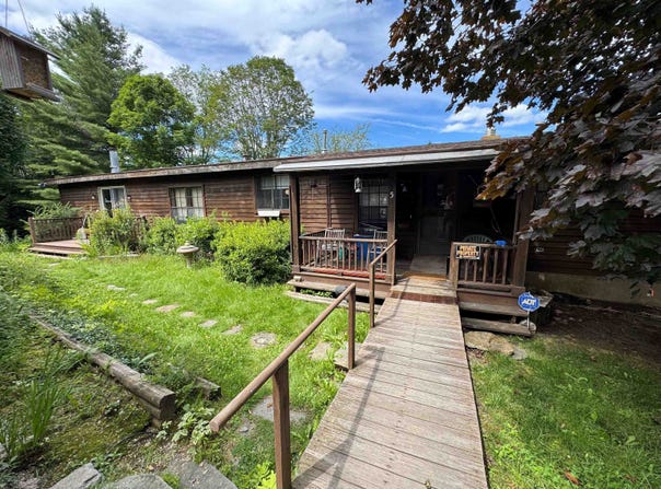 5 Camelot Drive, Wilmington, VT 05363