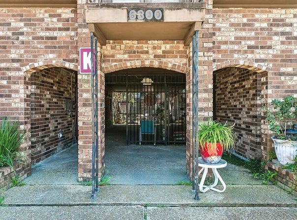 6300 RIVERSIDE Drive, Metairie, LA 70003
