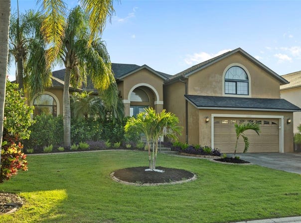 1111 KINGFISH PLACE, APOLLO BEACH, FL 33572