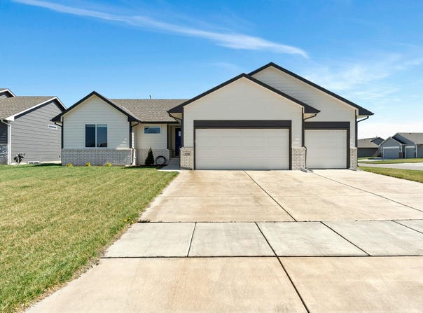 1720 N Kap St, Wichita, KS 67235