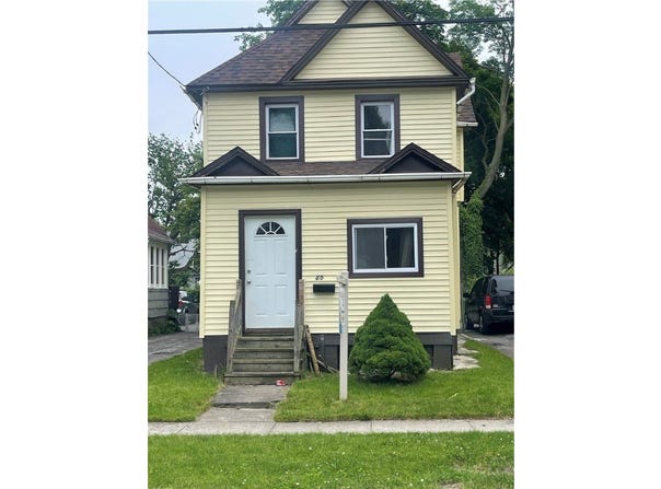 85 Eiffel Place, Rochester, NY 14621