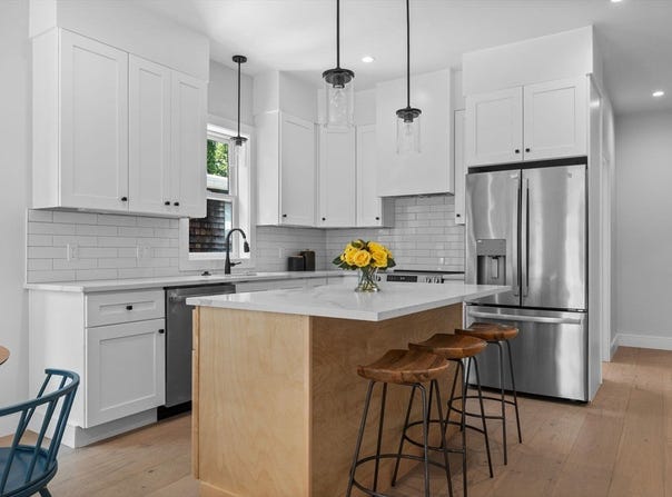 3 Franklin St, Somerville, MA 02145
