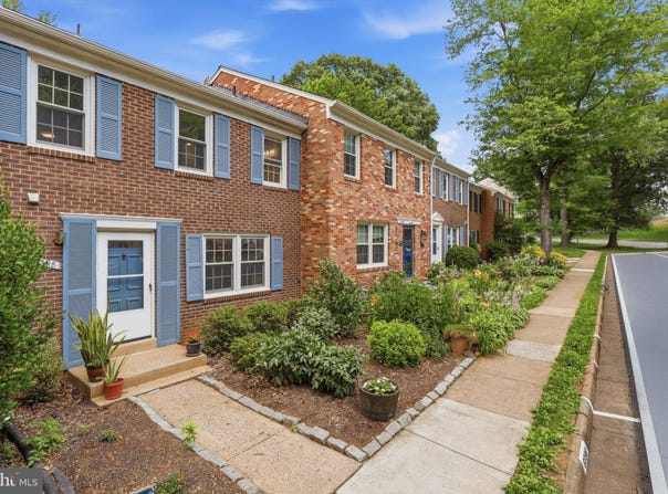 8398 UXBRIDGE Court, SPRINGFIELD, VA 22151