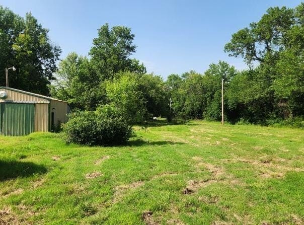 515 N 4th Avenue, Columbus, KS 66725