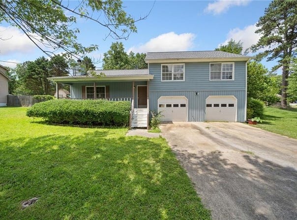 58 6th Avenue W, Dallas, GA 30157