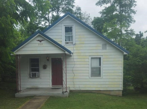 229 Eastview Drive, Glasgow, KY 42141