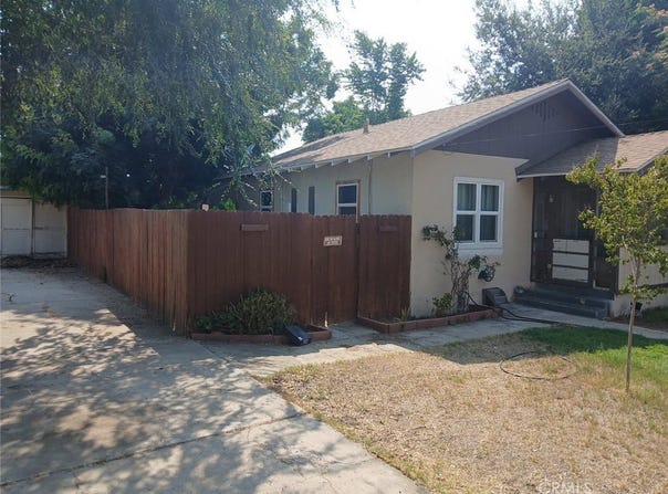 3676 Farnham Place, Riverside, CA 92503
