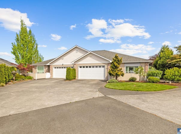 433 Big Leaf Ct, Sequim, WA 98382