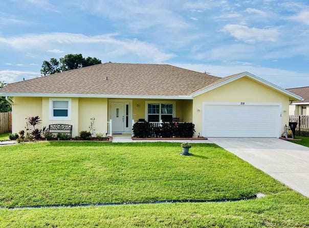 719 SW Andrew Road, Port Saint Lucie, FL 34953