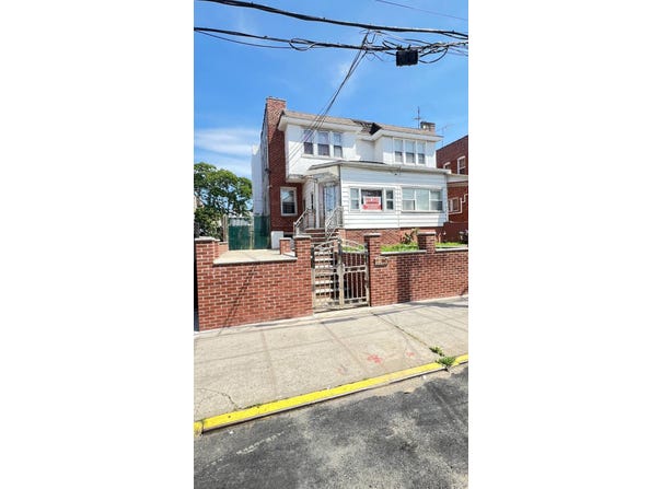 2209 Ellis Ave, Bronx, NY 10462