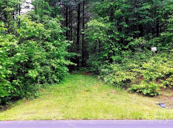 4.6 Acre Lot 15 Narrow Gauge Drive, Collettsville, NC 28611