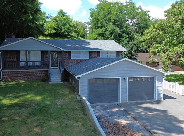 164 Greenwood Drive, Weber City, VA 24290