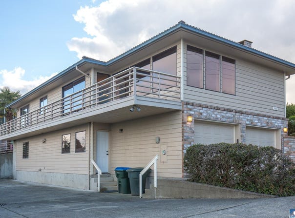 527 S Liberty Street, Port Angeles, WA 98362