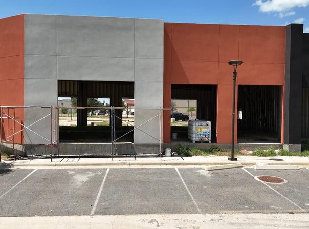 7518 McPherson Rd, Laredo, TX 78041
