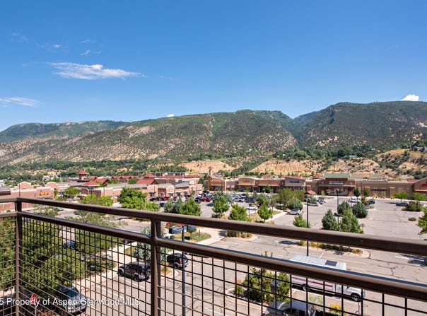 253 Wulfsohn Road, Glenwood Springs, CO 81601