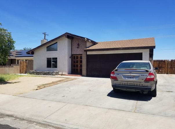 1230 N Las Posas Court, Ridgecrest, CA 93555