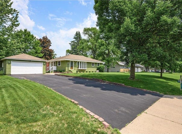 800 82nd Avenue N, Brooklyn Park, MN 55444