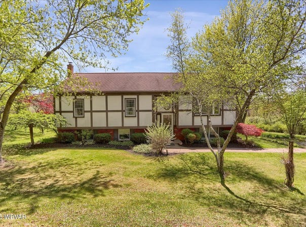 6553 JACKS HOLLOW ROAD, Williamsport, PA 17702