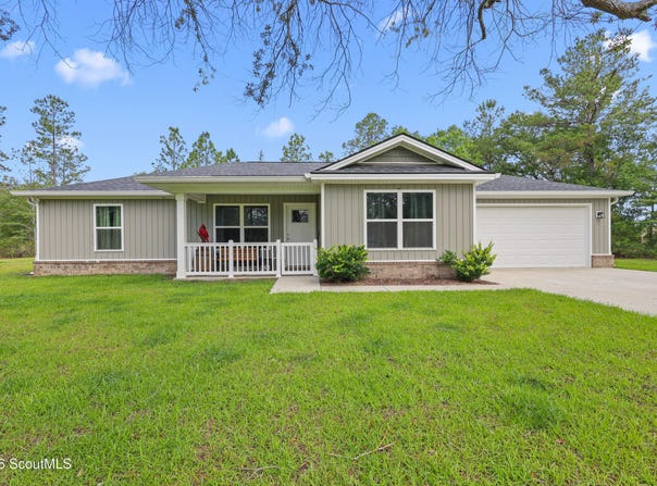 76 Tree Top Lane, Jesup, GA 31545
