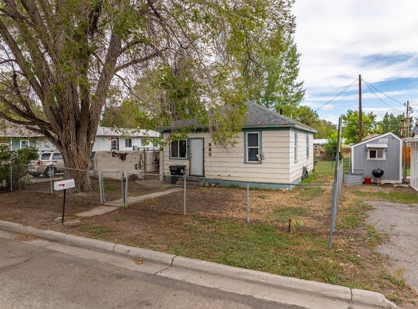 520 Wood Street, Lander, WY 82520