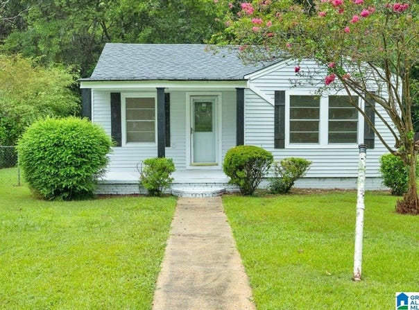 2099 CHERRY AVENUE, HUEYTOWN, AL 35023