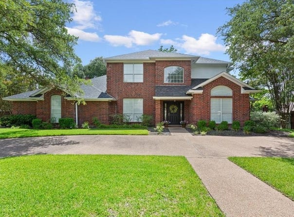 10003 Willow Bend Drive, Woodway, TX 76712