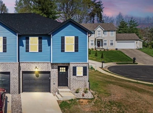 206 B Hunter Lane, Elizabethtown, KY 42701
