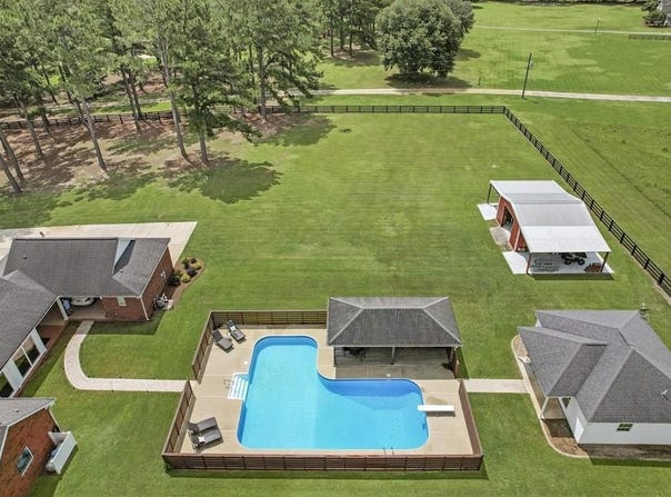 1553 Omussee Road, Dothan, AL 36303